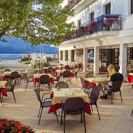 Otel S.maria Brenzone sul Garda
