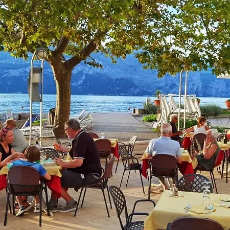 S.maria Otel Brenzone sul Garda